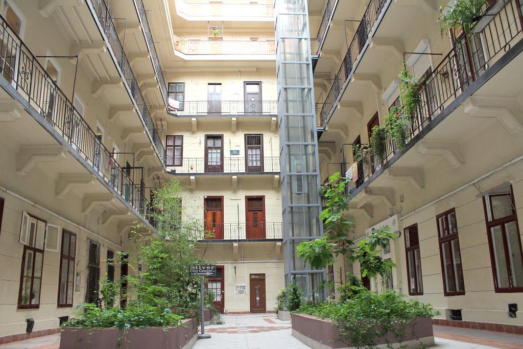 Hunyadi Ter Apartments Βουδαπέστη Δωμάτιο φωτογραφία